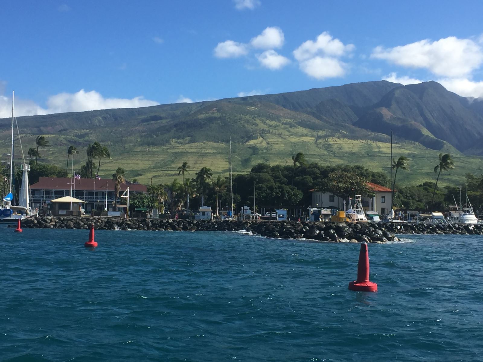 Lahaina Town Condo Vacation Rentals in Lahaina, West Maui, Hawaii